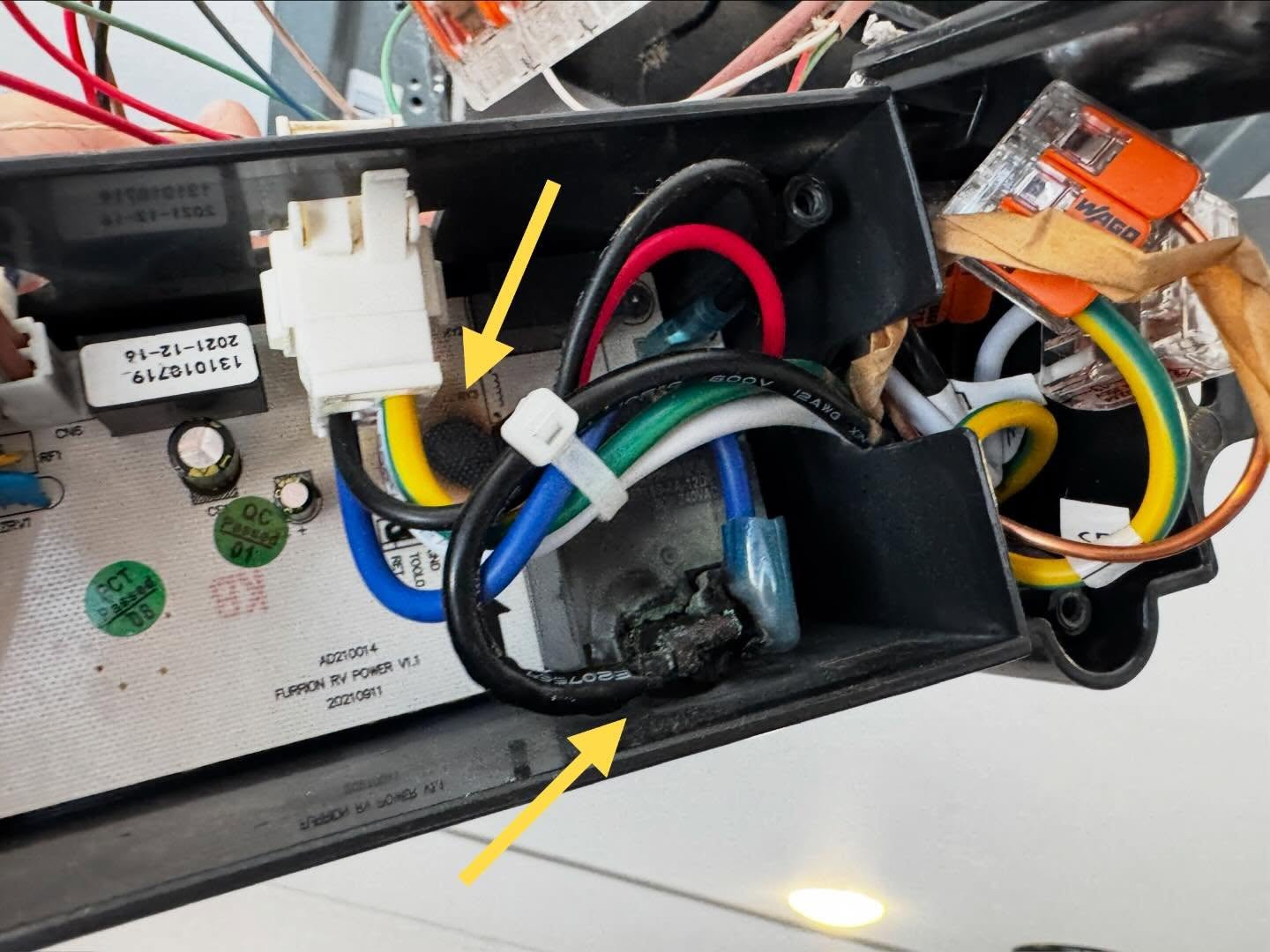 Air conditioner repair photo 3 on XLR Micro Boost fifth wheel in Bristol, Tennessee